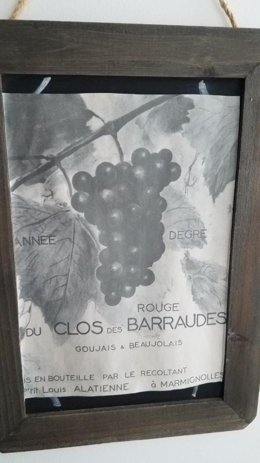 Chateau Besson Desertines  Luaran gambar